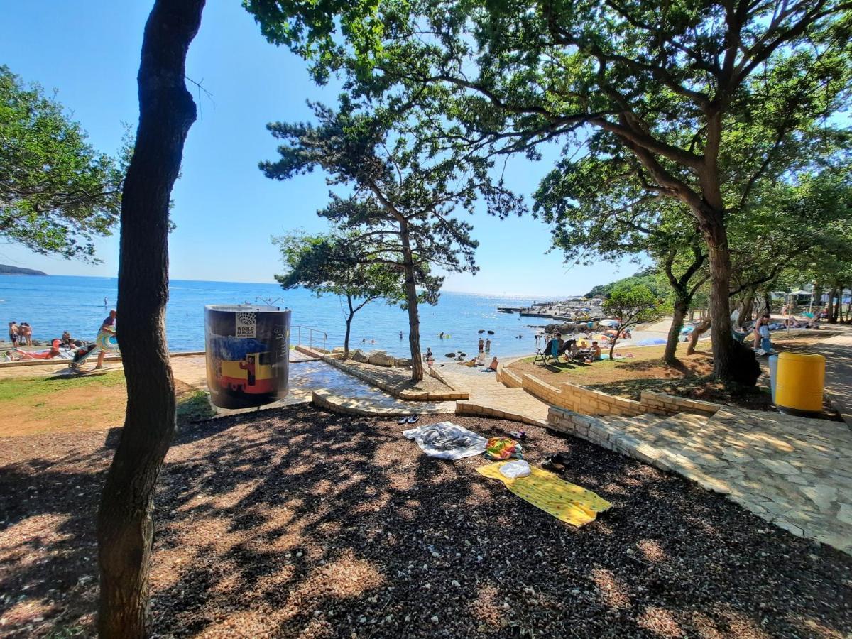 Boric Mobile Homes In Bijela Uvala And Zelena Laguna 波雷奇 外观 照片